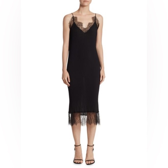 Delfi Collective Dresses & Skirts - DELFI collective lace trim slip style black dress size small
